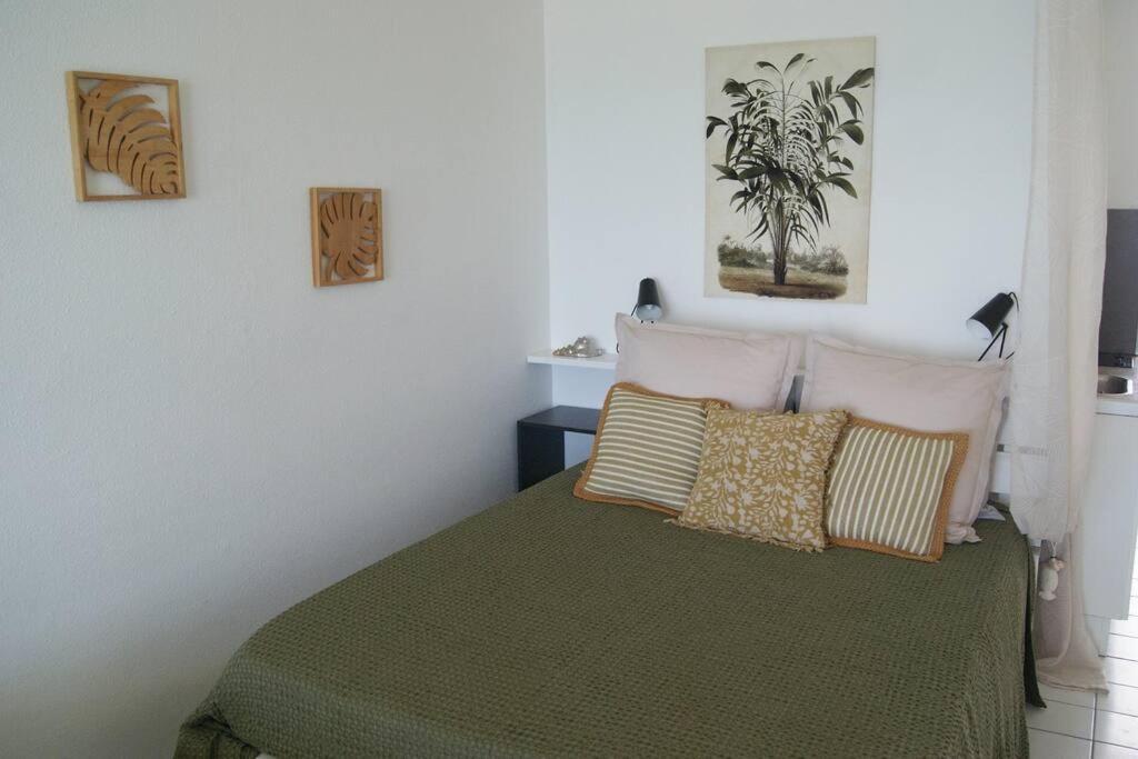 מריגוט Superbe Studio Dolce Vita Vue Mer Plage Piscine מראה חיצוני תמונה