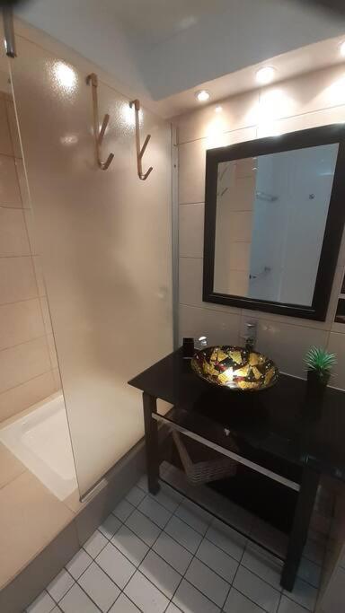 מריגוט Superbe Studio Dolce Vita Vue Mer Plage Piscine מראה חיצוני תמונה